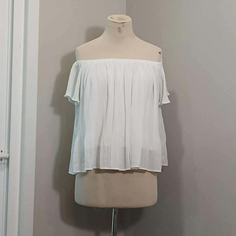 #51 Elegant Off-Shoulder White Top